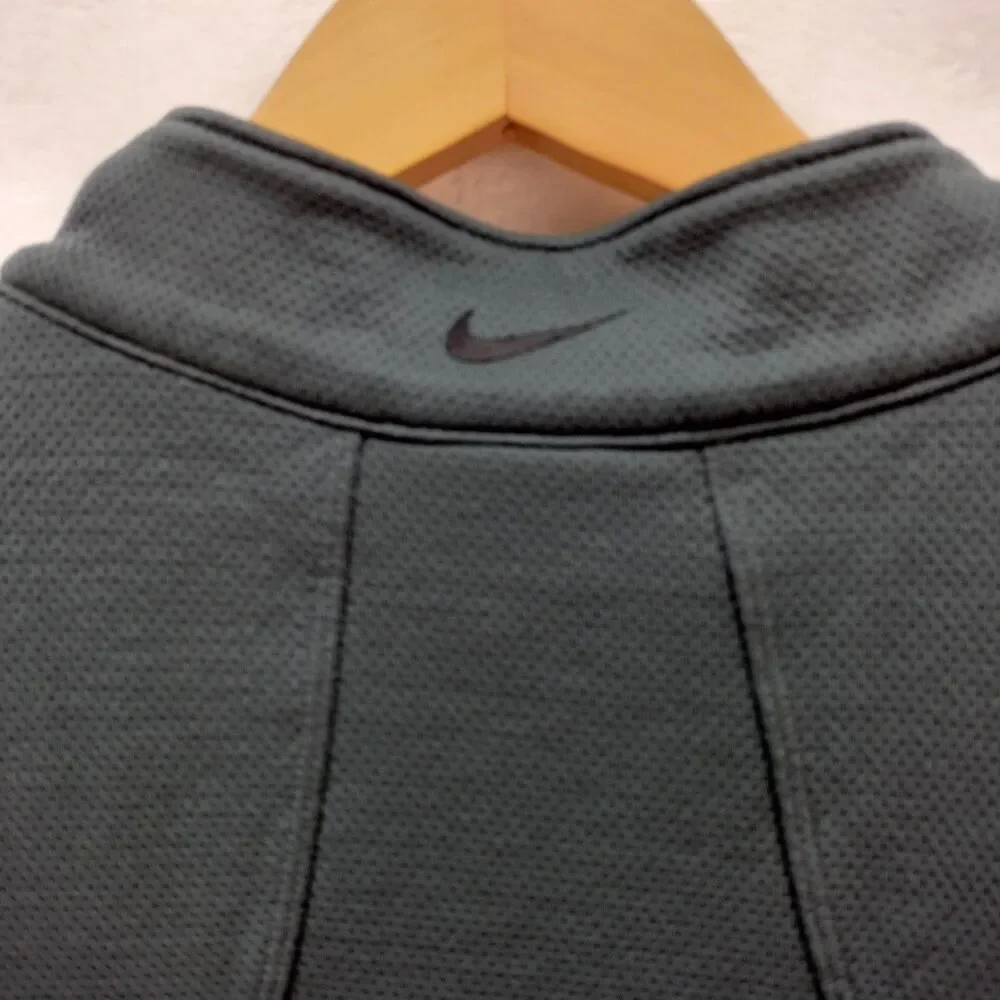 Nike golf jacket